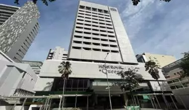 هتل رویال کوئینز سنگاپور