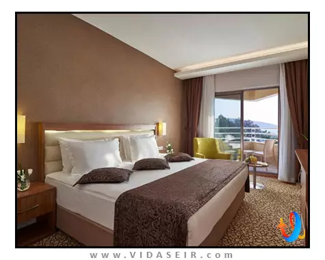 ریچموند افسوس ریزورت کوش آداسی