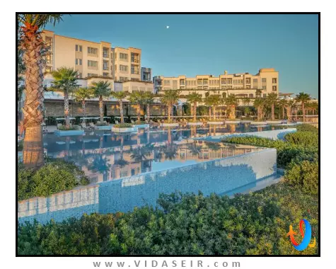 زانادو آیلند بدروم