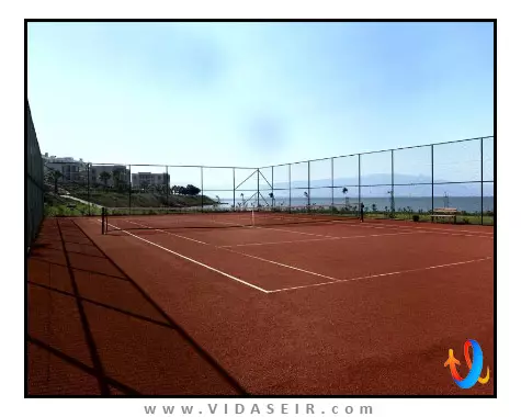 زانادو آیلند بدروم