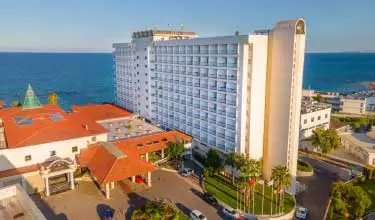 هتل سالامیس بی کنتی قبرس شمالی