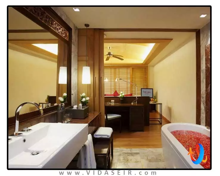 سنتارا گرند بیچ ریزورت پوکت