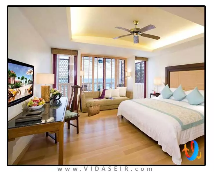 سنتارا گرند بیچ ریزورت پوکت