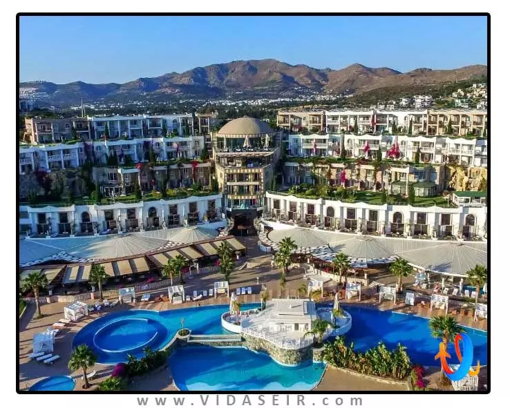 سیانجی ول بیینگ ریزورت بدروم