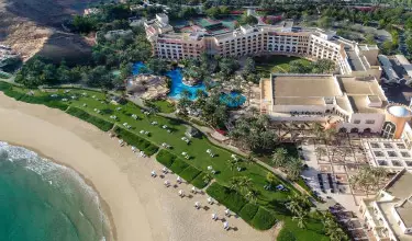 هتل شانگری لا بار الجیساه مسقط