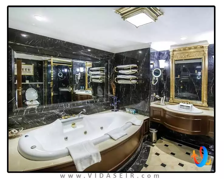 شرایتون دیره دبی