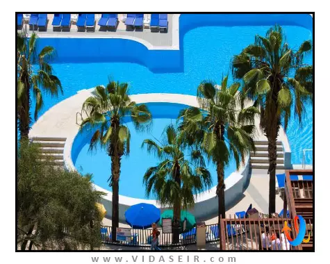 فانتاسیا دلوکس کوش آداسی