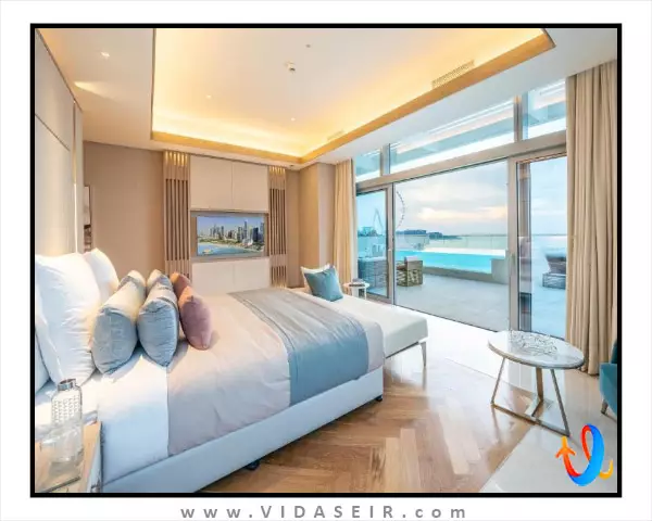 فایو لوکس دبی