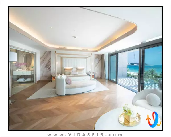 فایو لوکس دبی