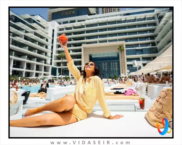 فایو لوکس دبی