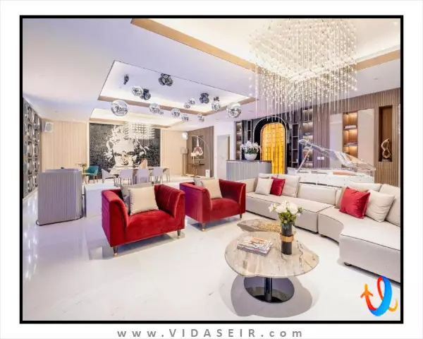 فایو لوکس دبی