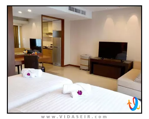 فروما اکسکلوسیو ستورن بانکوک