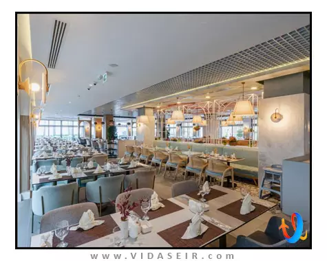 فم رزیدنس کمر اند اسپا