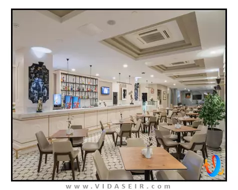 فم رزیدنس کمر اند اسپا