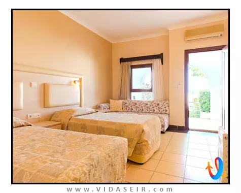 فور اور کلاب بدروم