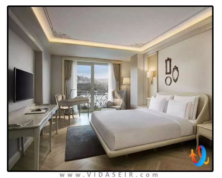 لازونی استانبول