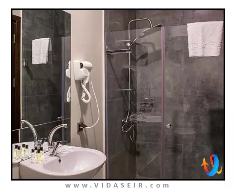 لجند بیزینس باتومی