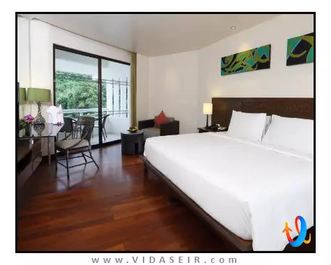 لمردین بیچ ریزورت پوکت