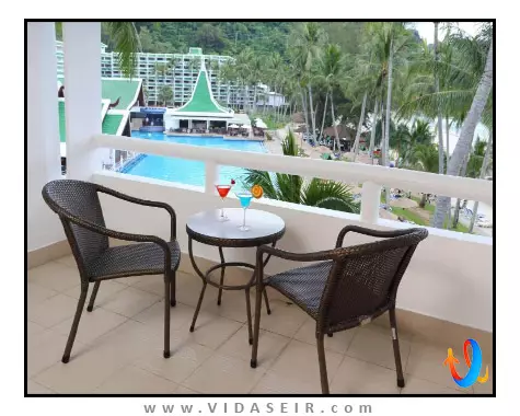 لمردین بیچ ریزورت پوکت