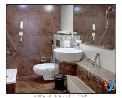 لندمارک بنی یاس دبی