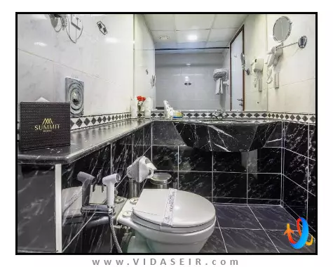 لندمارک سامیت دبی