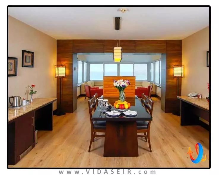 لیماک لارا دلوکس آنتالیا