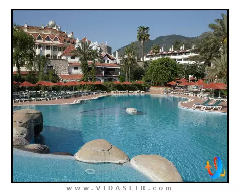 مارتی ریزورت مارماریس