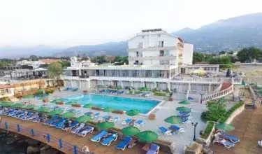 هتل مانولیا قبرس شمالی