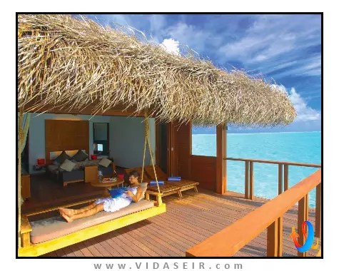 مدهوفوشی آیلند ریزورت مالدیو