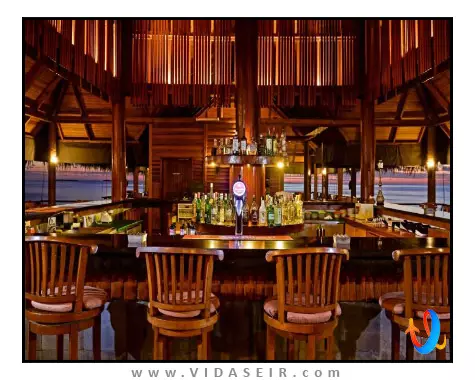 مدهوفوشی آیلند ریزورت مالدیو