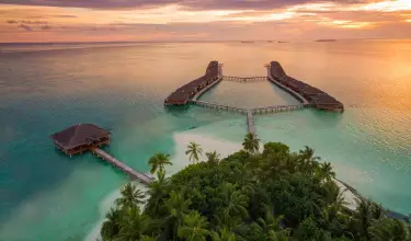 هتل مدهوفوشی آیلند ریزورت مالدیو