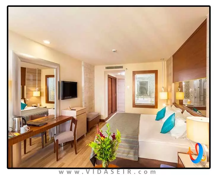 ملاس لارا آنتالیا