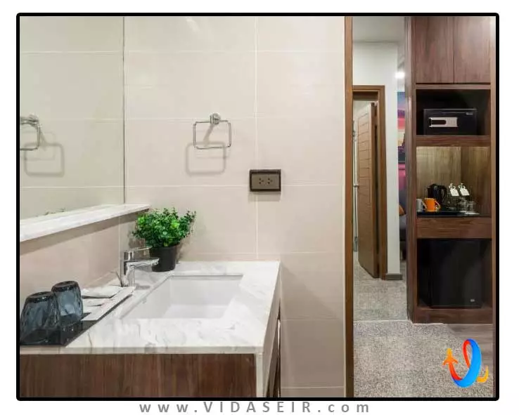 منهتن سوخومویت بانکوک