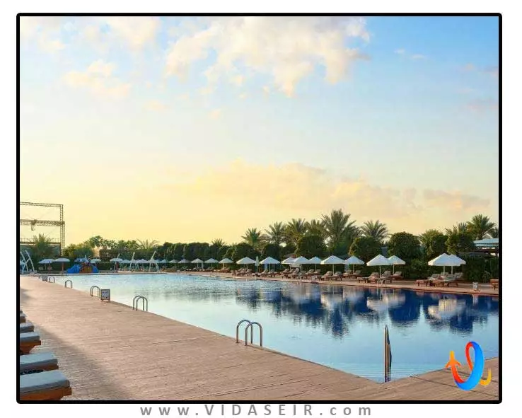 مکس رویال بلک گلف ریزورت آنتالیا