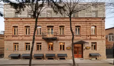 هتل مگنولیا تفلیس