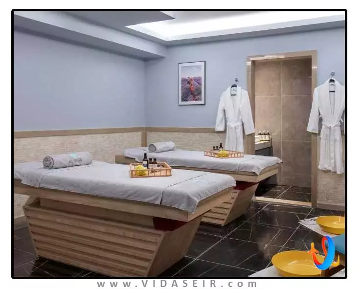 نیروانا کازماپولیتن آنتالیا