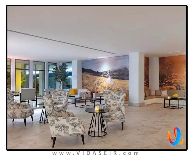 نیروانا کازماپولیتن آنتالیا