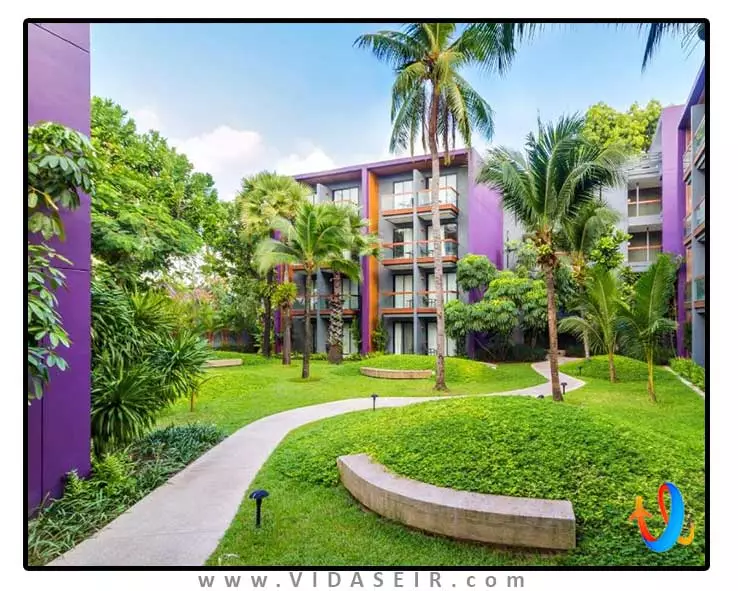 هالیدی این اکسپرس پوکت پاتونگ بیچ سنترال