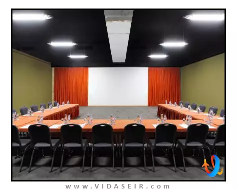 هالیدی این تفلیس