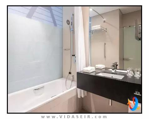 هالیدی این دوحه بیزینس پارک دوحه