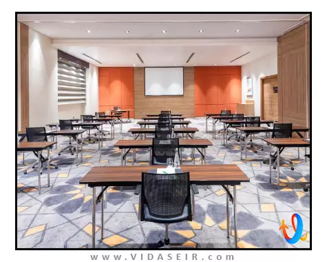 هالیدی این دوحه بیزینس پارک دوحه