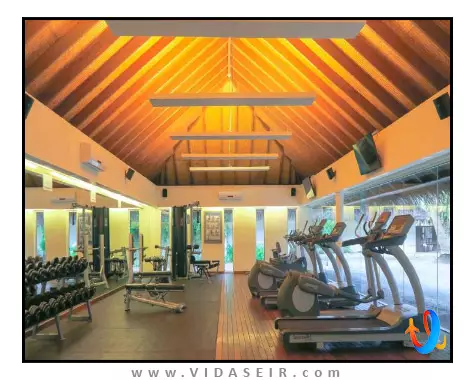 هالیدی این ریزورت کاندوما مالدیو