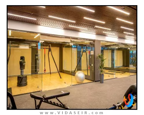 هالیدی این ریپابلیک اسکوئر ایروان