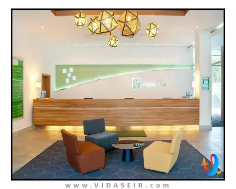 هالیدی این مسکو تاجانسکی