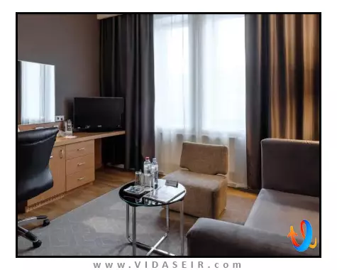 هالیدی این مسکو تاجانسکی