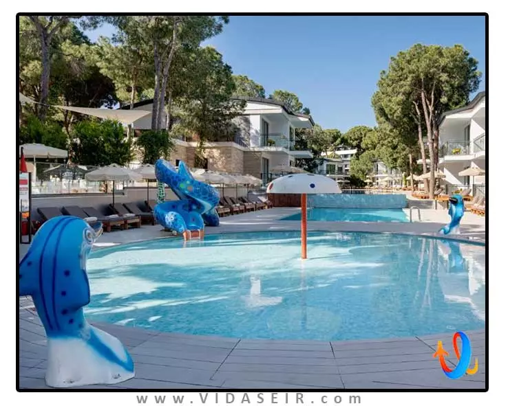 ویاژ بلک آنتالیا