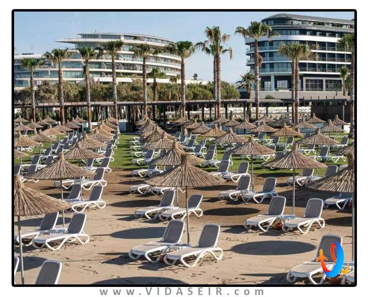 ویاژ بلک آنتالیا