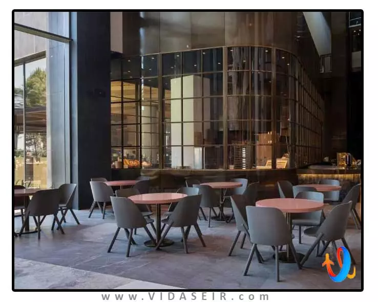 ویاژ بلک آنتالیا