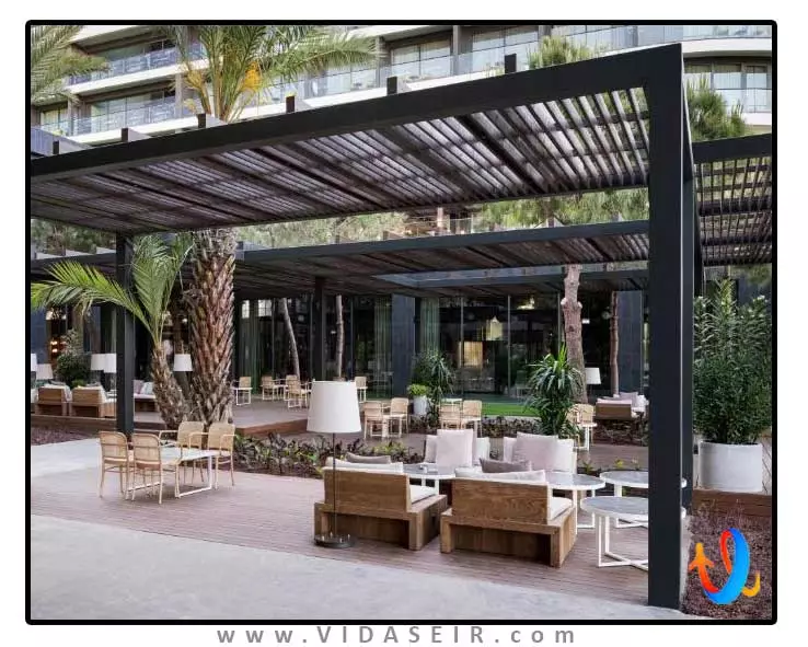 ویاژ بلک آنتالیا