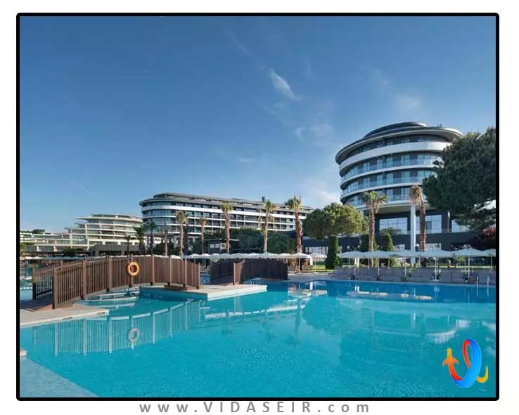 ویاژ بلک آنتالیا